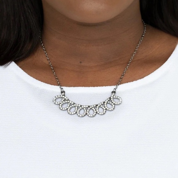 Elegant Silver Necklace with White Accents - Picture 1 of 4